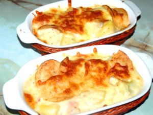 ポテチ乗せポテトグラタン