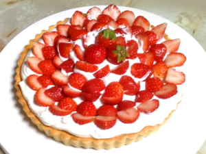 アーモンドクリームベースで！苺のフレッシュタルト