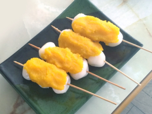 南瓜餡の串団子
