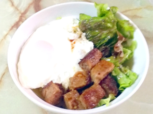 サイコロステーキのわさび醤油丼