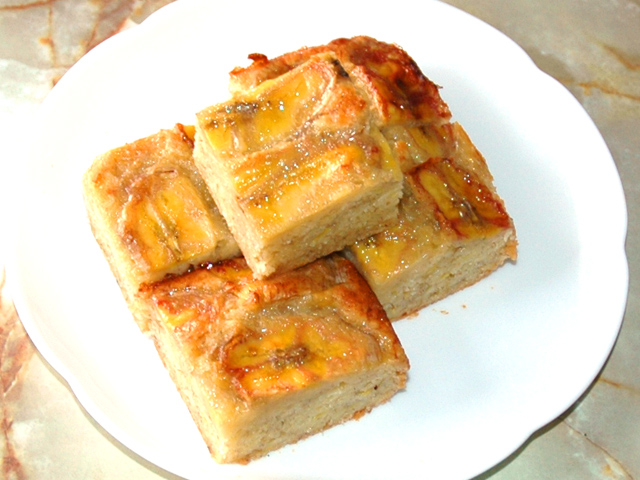 バナナのスクエアケーキ