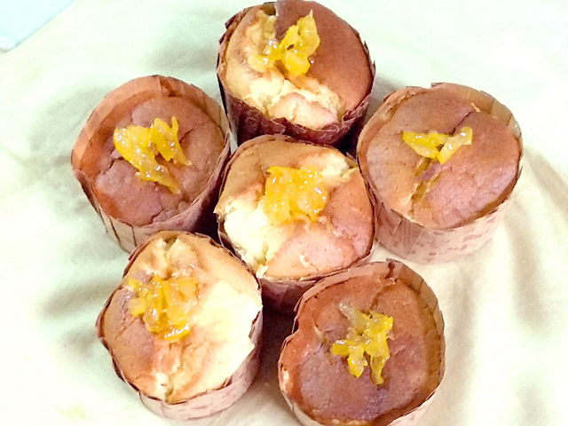 柚子ジャムのシフォンカップケーキ