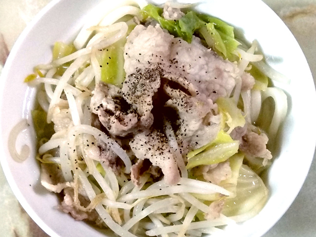 スタミナ塩うどん