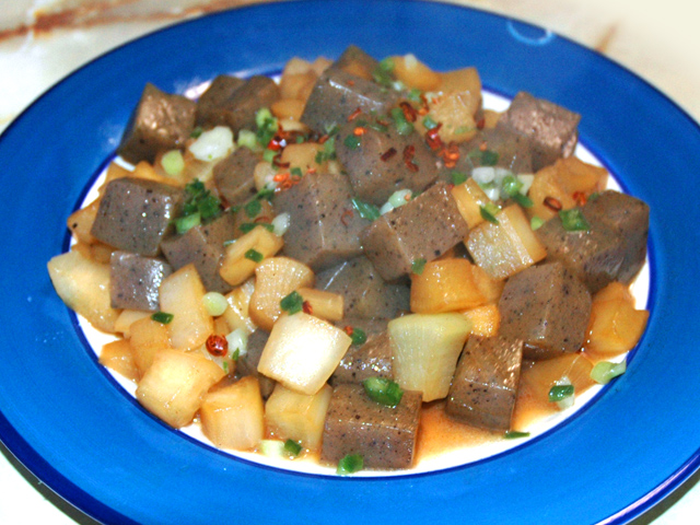 大根とこんにゃくの醤油炒め