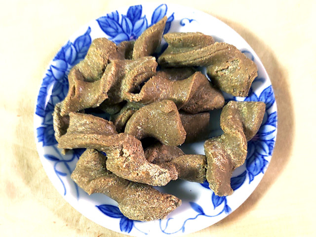 うぐいすきなこのきなこねじり