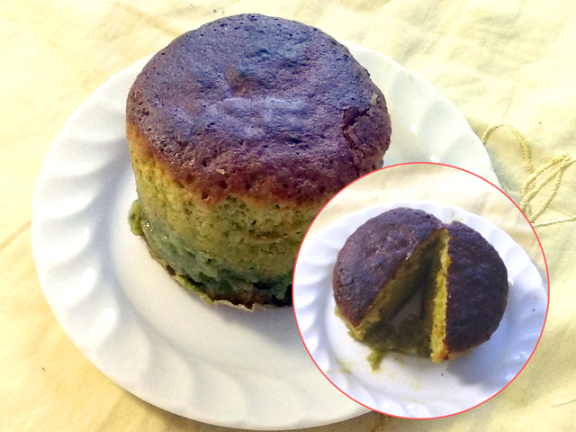 抹茶味のフォンダンショコラ風ケーキ