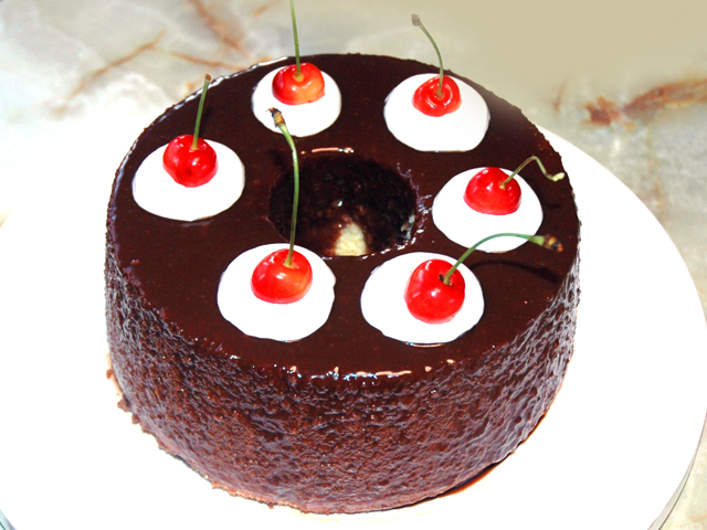 チェリーとチョコのしっとりシフォン