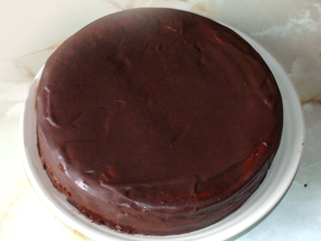 スポンジで★ザッハトルテデコレーション