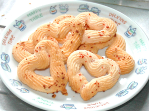 絞り出しでハートのクッキー