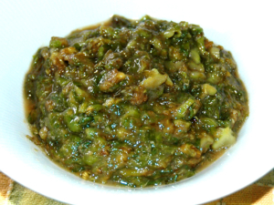 春の香りがするふきのとう味噌