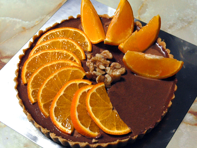 柔らくて溶けそうな生チョコのタルト