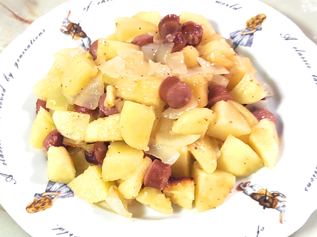 じゃがいもとソーセージのジャーマン風