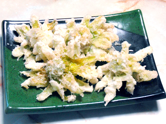 ふきのとうの花開くサクサク天ぷら