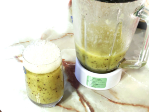 キウイのフラッペ風生ジュース