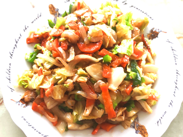 冷凍シーフードミックスで！キャベツと五宝菜