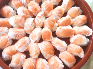 鬼大トロサーモンの握り寿司