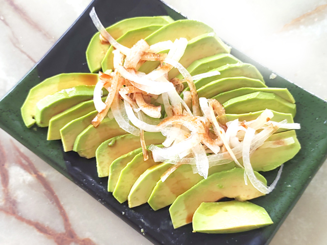 アボカドのカルパッチョ風