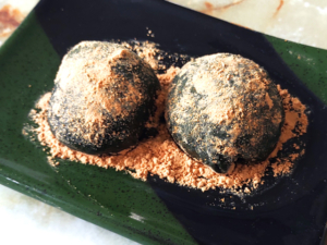 ホームベーカリーで簡単！蓬大福のきなこがけ