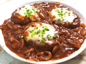 オーブンでプリプリ!ハンバーグのドミグラチーズ風