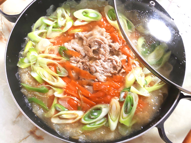 ひらひら野菜の豚味噌ちゃんこ鍋