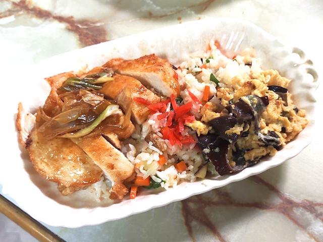 大阪王将の海苔弁を真似？鶏むねで作る海苔なしのり弁