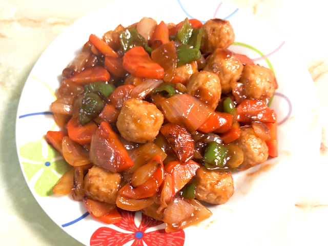 アレンジ！肉団子の酢豚風