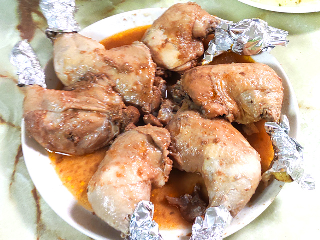 クリスマスに！圧力鍋でチキンレッグの赤ワイン煮