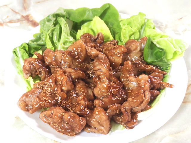 豚こまの甘辛ごま炒め