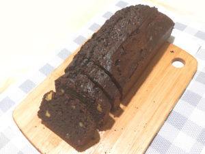 どっしり濃厚！チョコとピールのパウンドケーキ