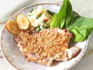 パン粉を乗せて！豚ロースの揚げないトンカツ風