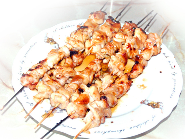 魚焼きグリルで！タレ付き焼き鳥で居酒屋気分