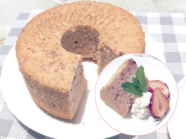 フレッシュな苺たっぷり！苺のフルーツシフォン