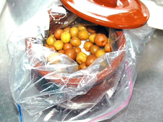 簡単な梅漬けでご飯のお供に！小梅のカリカリ漬け