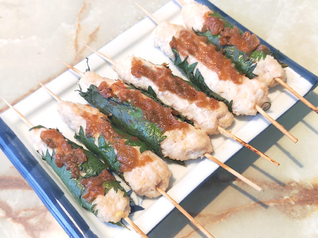 トースターで簡単！鶏ひき肉の梅じそつくね