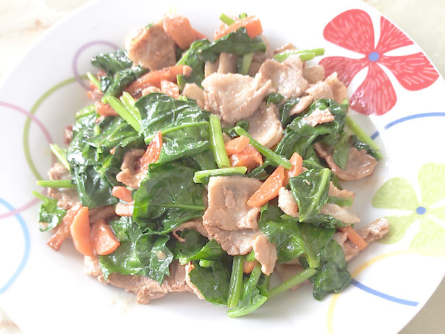 こっくり！豚バラとほうれん草のマヨ味噌炒め