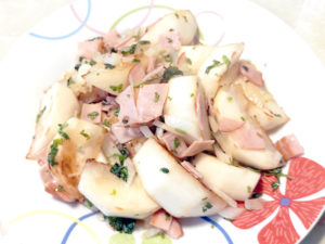 時短で！焼きカブとハムの簡単ホットサラダ