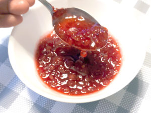 赤すぐり大量消費！ラム酒風味のレッドカラントジャム