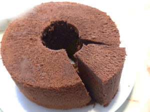 しっとり濃厚！チョコレートのシフォンケーキ
