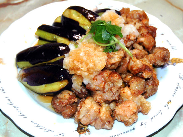 なすと鶏モモで！なすと鶏もも肉の揚げおろしがけ