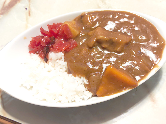 圧力鍋で煮込む！豚パイカのポークカレー