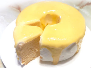 甘酸っぱい！レモンカードとクリーム乗せシフォン