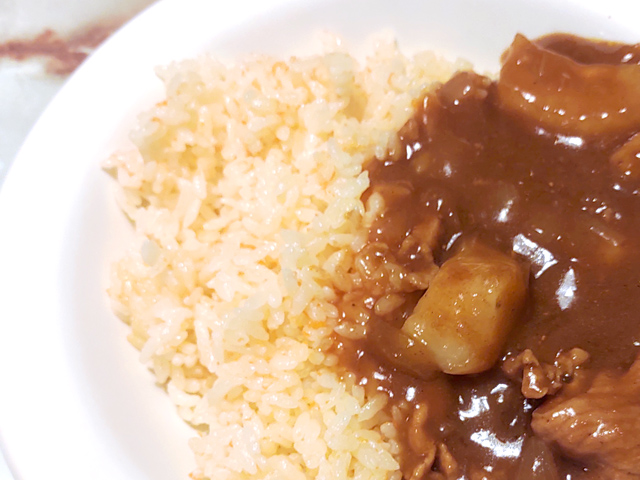 無洗米を炊飯器で！カレーにぴったり人参ライス