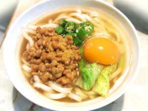 とろねば！納豆×オクラ×卵のあんかけうどん