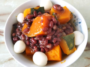 家庭菜園の南瓜で！南瓜とゆで小豆の素朴ないとこ煮