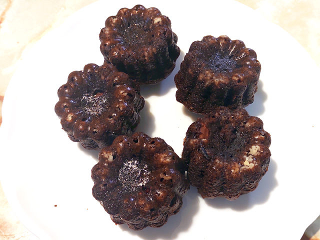 シリコンカヌレ型で！ブラウニー風チョコケーキ