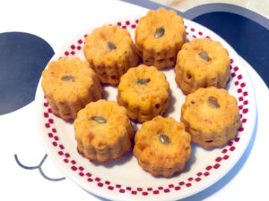 100均のカヌレ型で！南瓜のシンプルケーキ