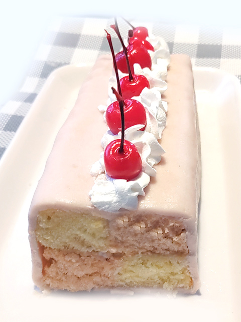 ベイクオフアレンジ！ピンクのバッテンバーグケーキ