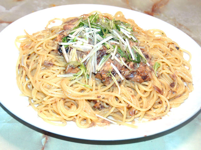2種の鯖缶で作る！鯖とマヨネーズの和風パスタ