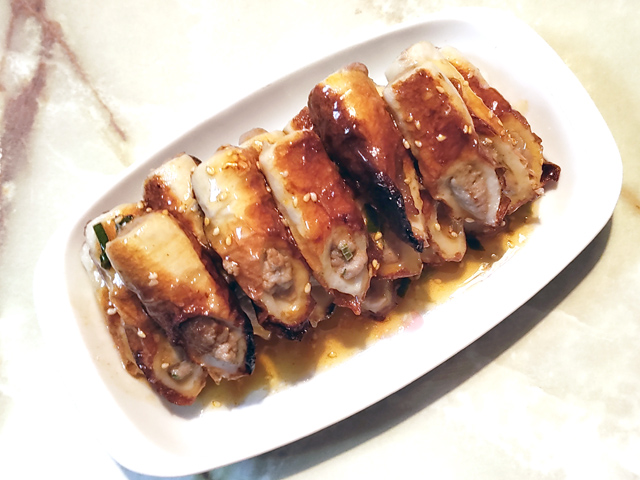 ちょっとしたおつまみに！竹輪のひき肉詰め