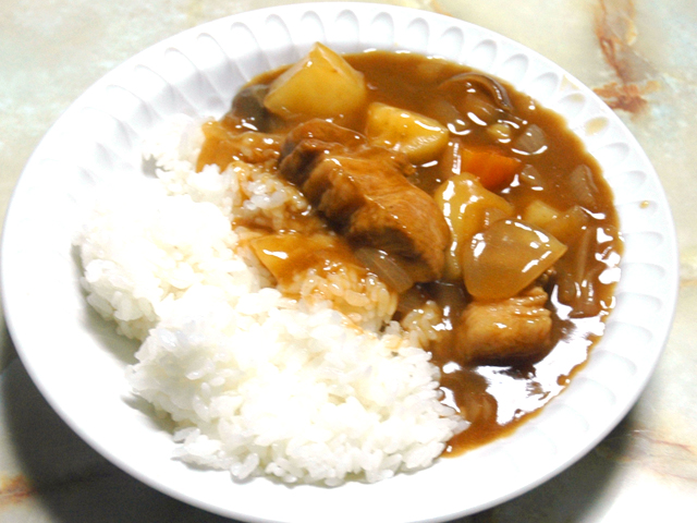 30分で作れる！豚バラ肉と野菜のゴロゴロカレー